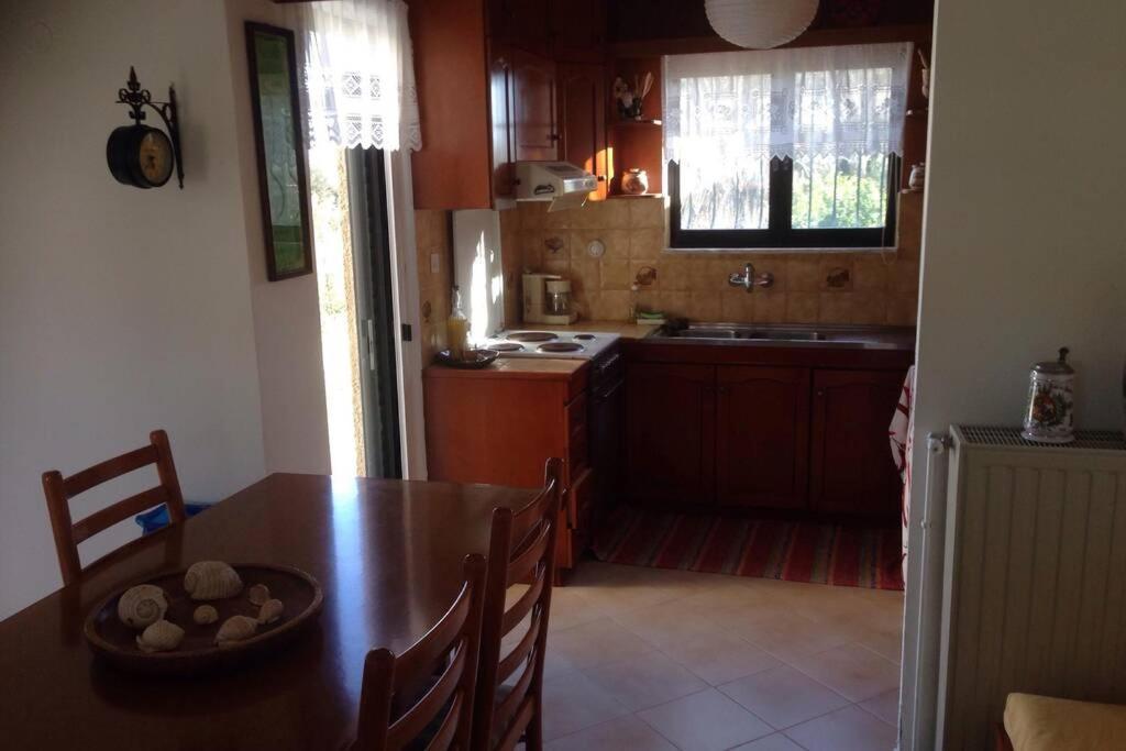 Beach House Into The Green! Preveza Luaran gambar